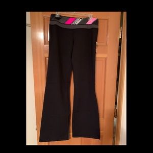 Lululemon Size 10 Tall Groove Pant Flares